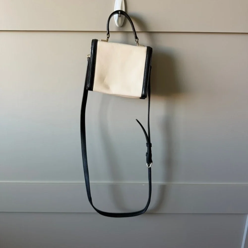 Kate Spade Carroll Park Mini Penelope Crossbody Bag White Black Leather Purse